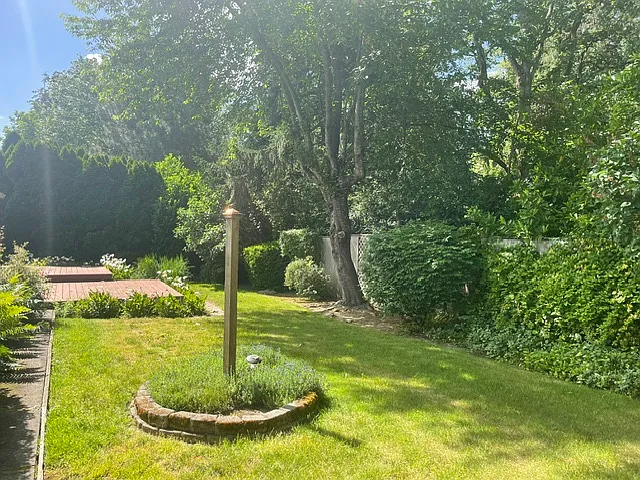 6525 SW Locust St — Photo 20