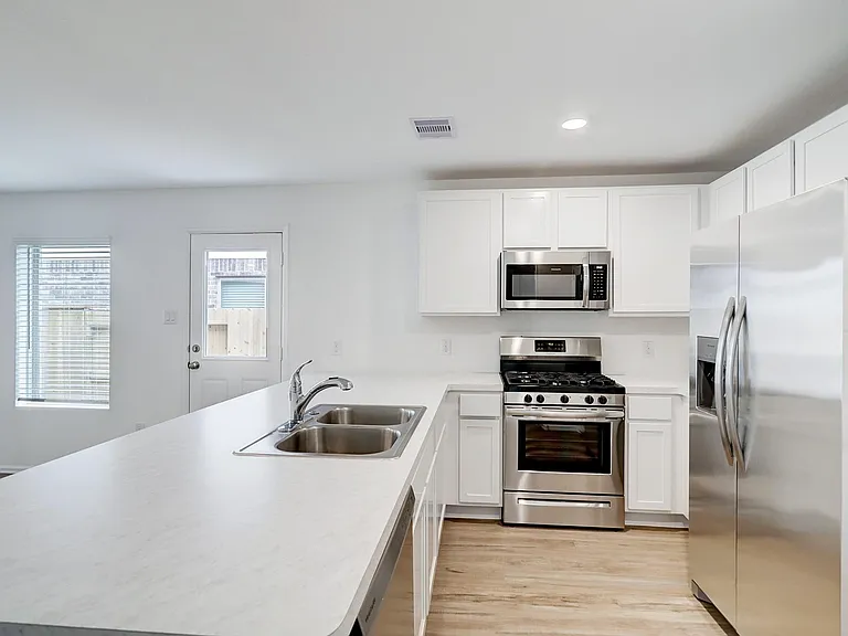 4134 Zavala Mill St — Photo 6