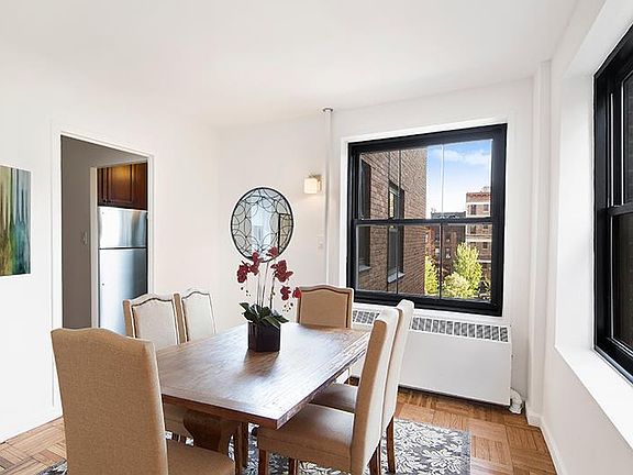 5th image of 345 Clinton Ave APT 4C