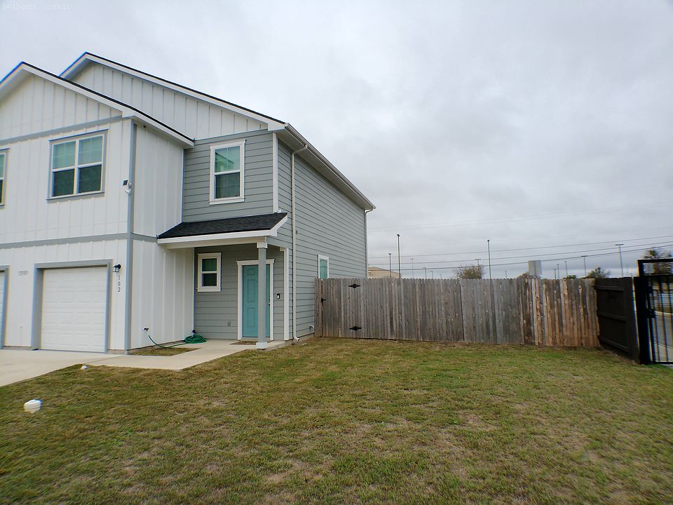 1st image of 13303 Stadium Cv #102