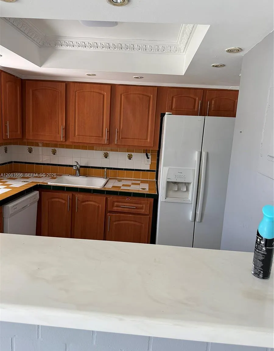 Avila South Condo — Photo 3