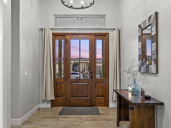 4th image of 2409 Tierra Murcia St