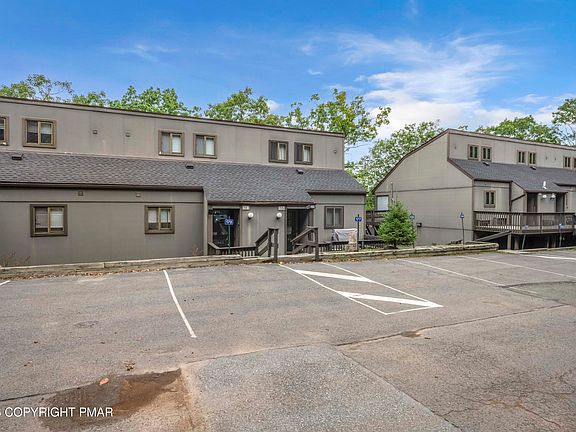 2nd image of 178 Upper Village Way
