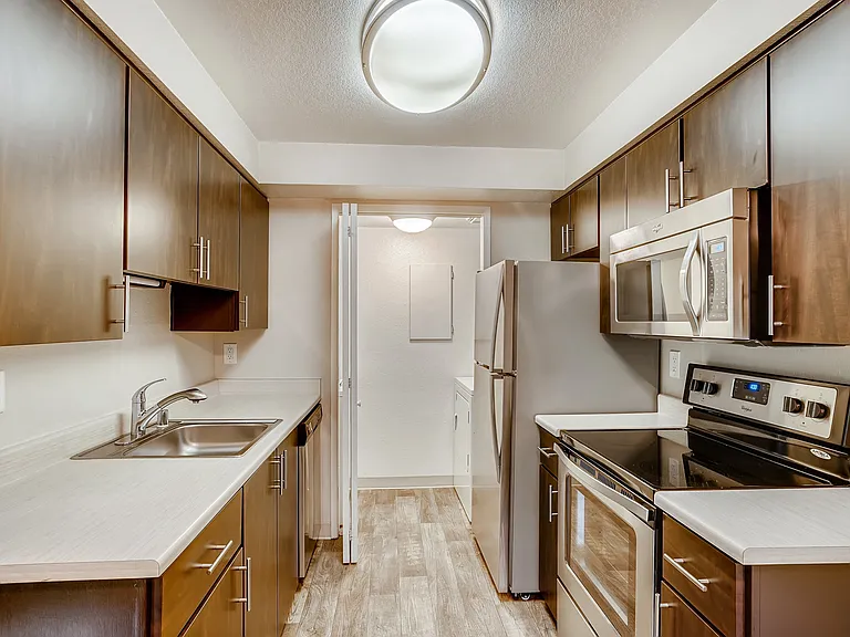 Slate Ridge Apartment Homes — Photo 8