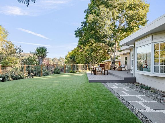 3rd image of 736 Marin Drive
