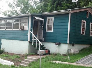 203 Johnstown Rd, Richwood, WV 26261