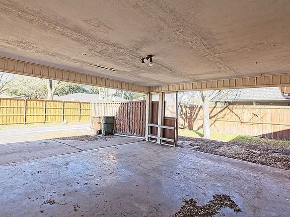 2nd image of 1107 Mill Valley Dr