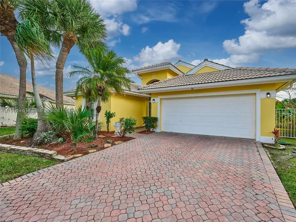 56 Citrus Park Ln, Boynton Beach, FL 33436