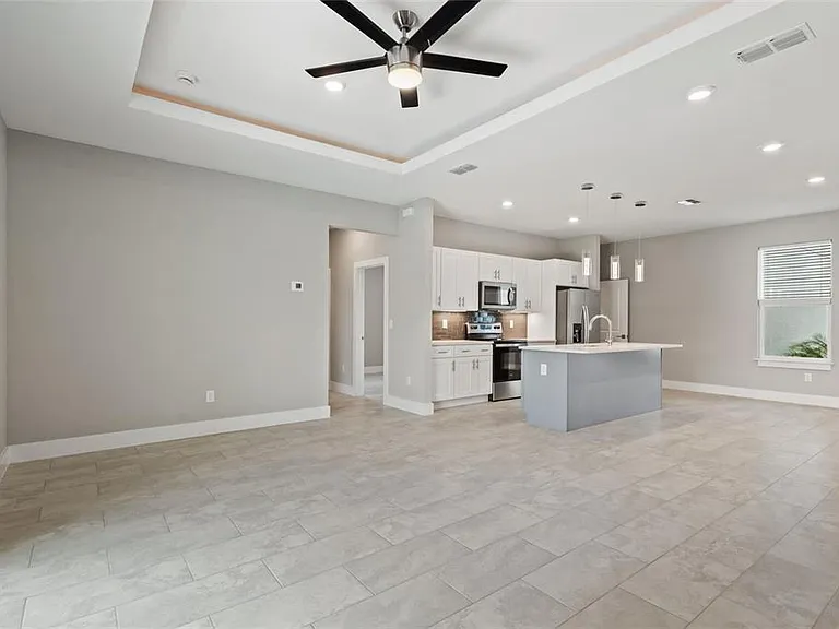 1288 Koltenborn Rd — Photo 10