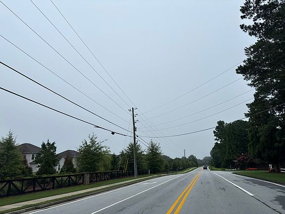 4th image of 2957 Temple Johnson Rd