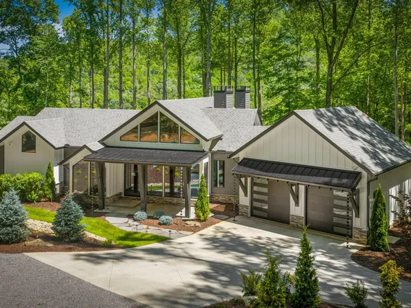 172 Grand Oaks Trl, Morganton, GA 30560
