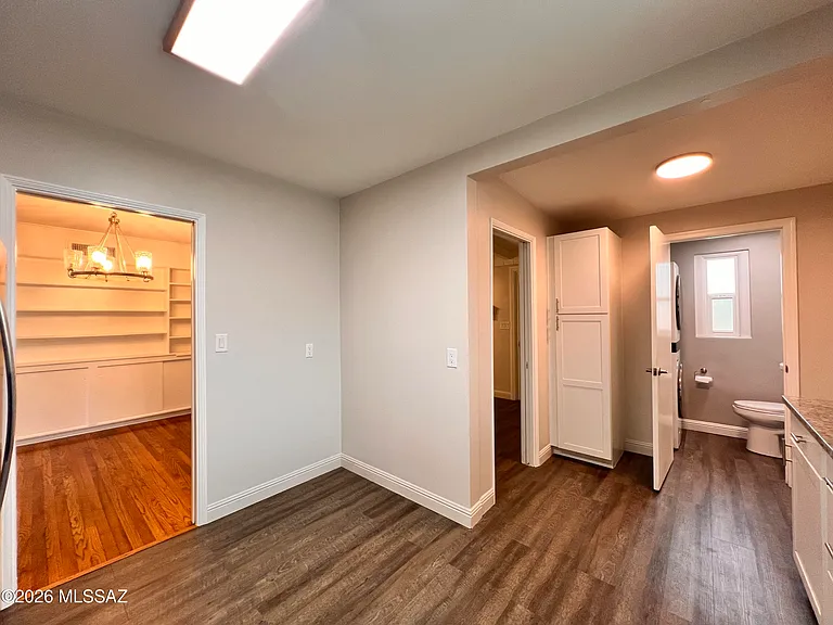 4241 E 5th St — Photo 11