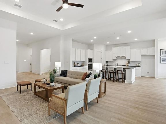 Edmund D family room