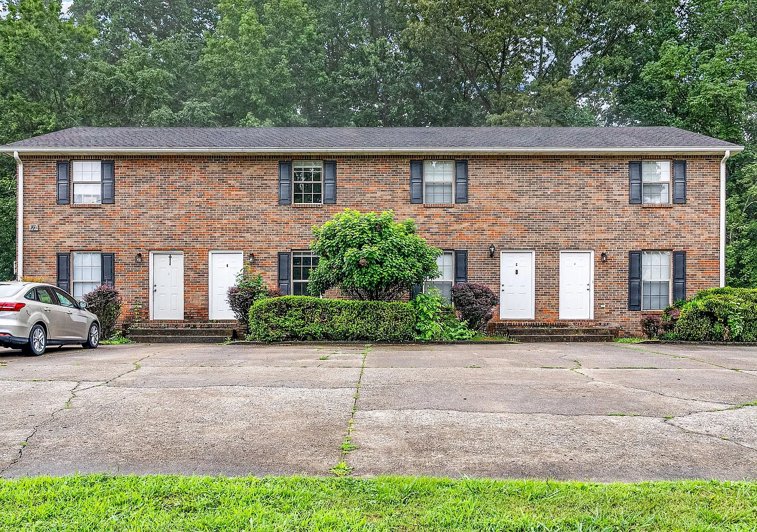 Martha Lane-461/471 (x8) — Photo 3