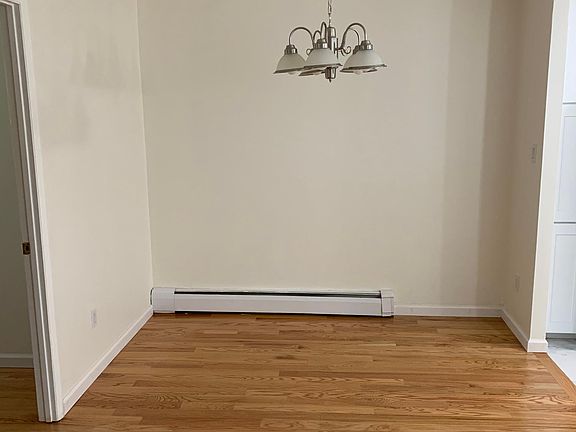5th image of 14137 84th Dr Floor 3