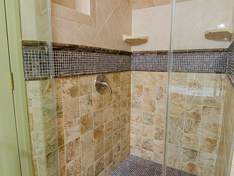 3027 King Ct — Photo 18