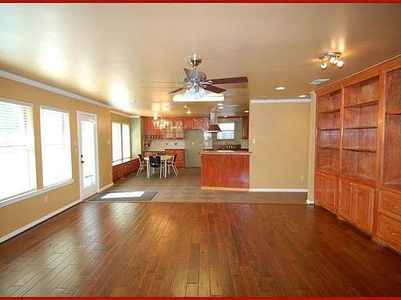 2nd image of 14531 Tamerisk Ln