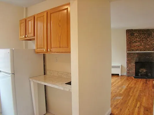 Rented by Nest Seekers International | media 5