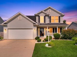 1401 Peppermill Ln, Champaign, IL 61822