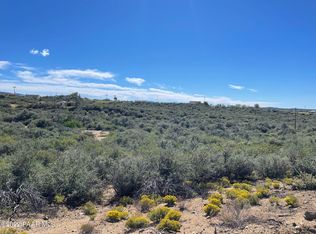 7595 W Wicklow Ln, Kirkland, AZ 86332