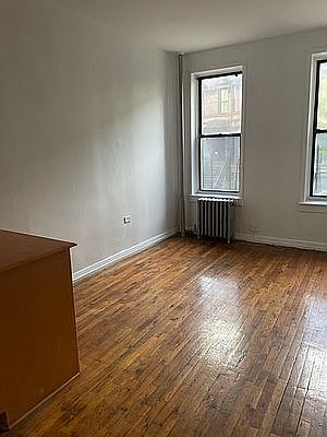 2nd image of 425 W 154th St APT 3