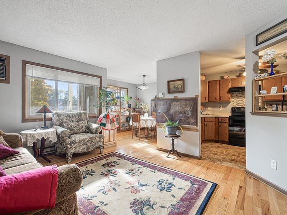 5th image of 1580 Wheelock Ln APT 202
