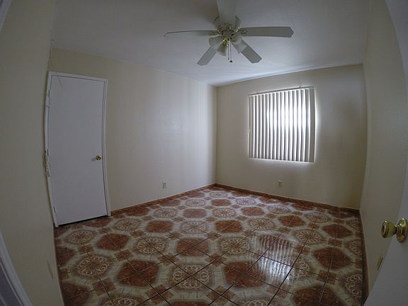 5th image of 307 N Bixel St