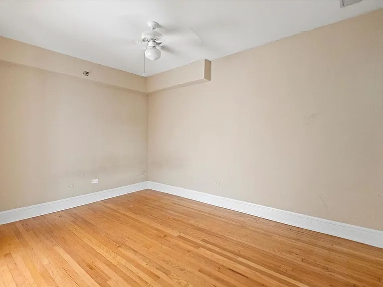 3707 N Sheffield Ave #1 — Photo 5