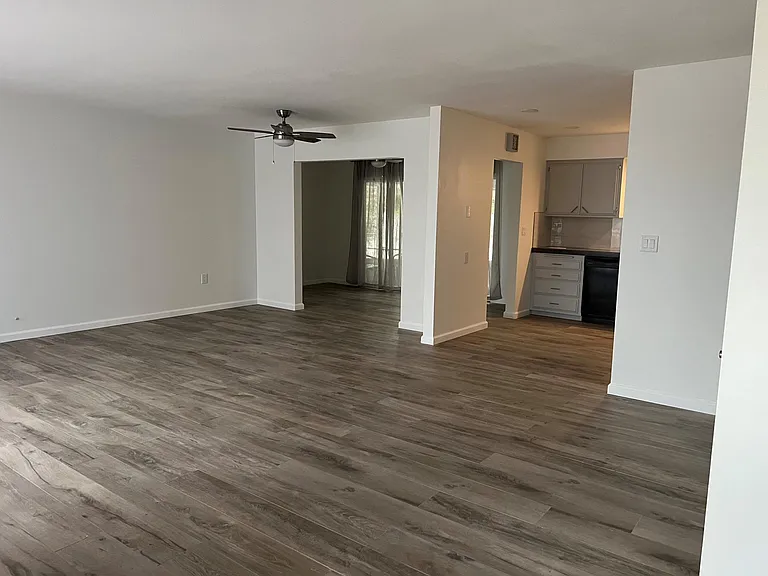 25780 Middlebury Way — Photo 4
