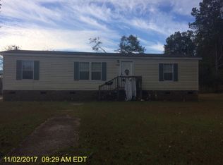 128 Pill Dr, Rowland, NC 28383