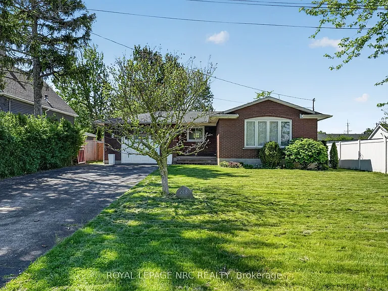 268 Henrietta St — Photo 3