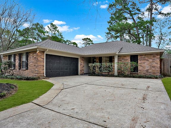 2nd image of 3 Still Corner Pl