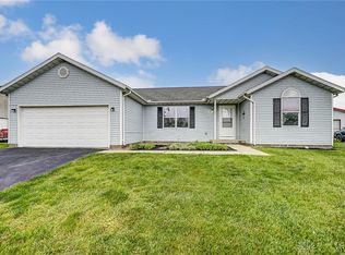 205 Berschet Dr, South Charleston, OH 45368