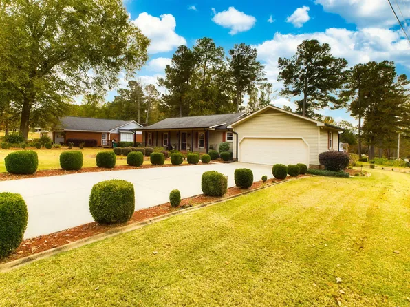 2440 Country Club Hills Dr, North Augusta, SC 29860