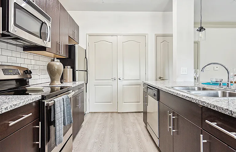 The Alexander at the District Apartments — Photo 6