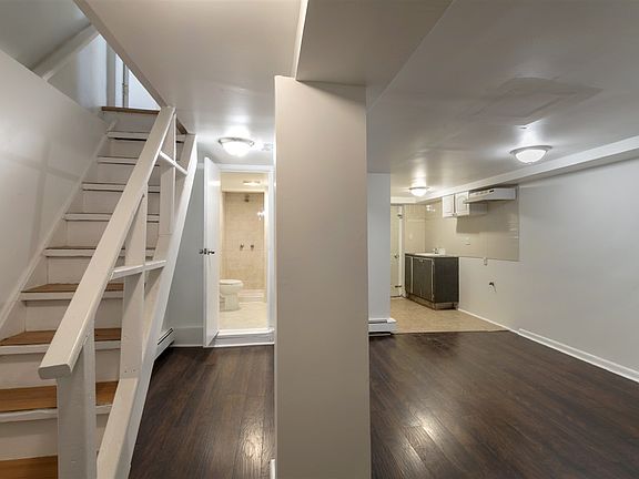 4th image of 2202 Kennedy Blvd