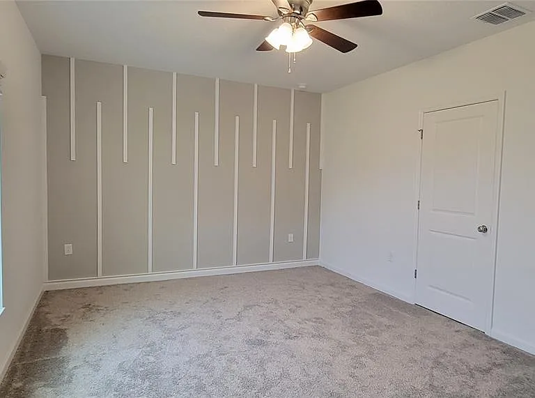 2195 Green Valley St — Photo 11