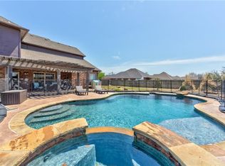 4105 Hidden Lake Cir, Moore, OK 73160