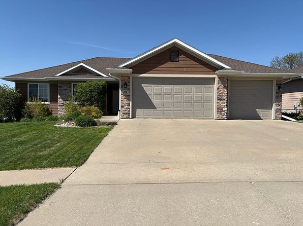 130 W Creek Dr