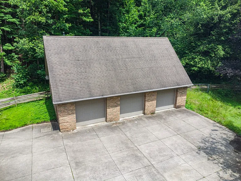 3423 Yellow Creek Rd — Photo 119