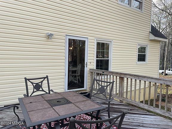 2nd image of 671 Fairmont Dr