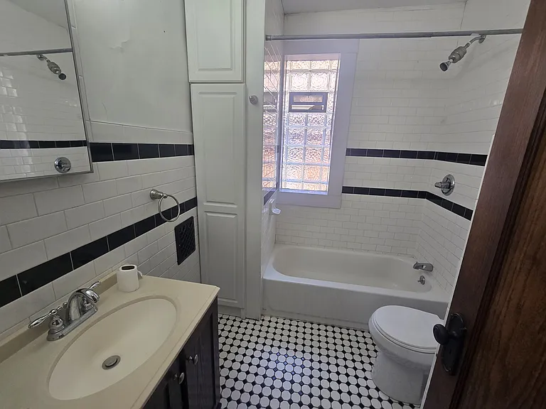 7342 Churchill Ave #2 — Photo 7