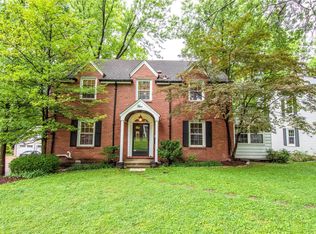 5 Selma Ct, Saint Louis, MO 63119