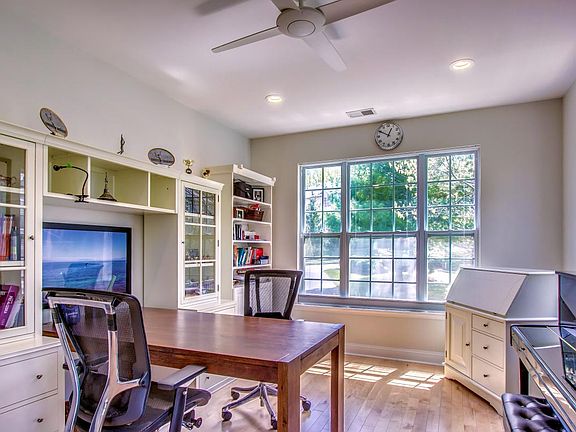 Office/Living Space