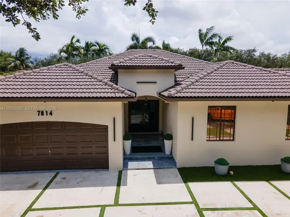 7814 NW 165th St, Miami Lakes, FL 33016