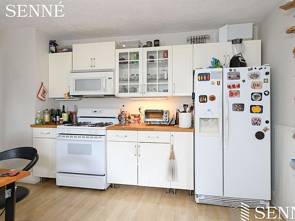 404 Putnam Ave. #2 Cambridge - Cambridgeport Unit Photo 1