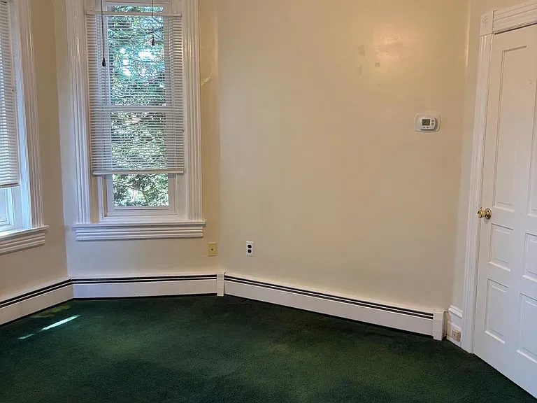 330 Broad St #2R — Photo 12