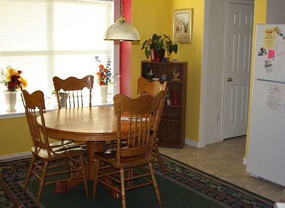 5th image of 120 Edison Dr