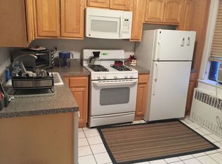 30 E 81st St PH C, New York, NY 10028