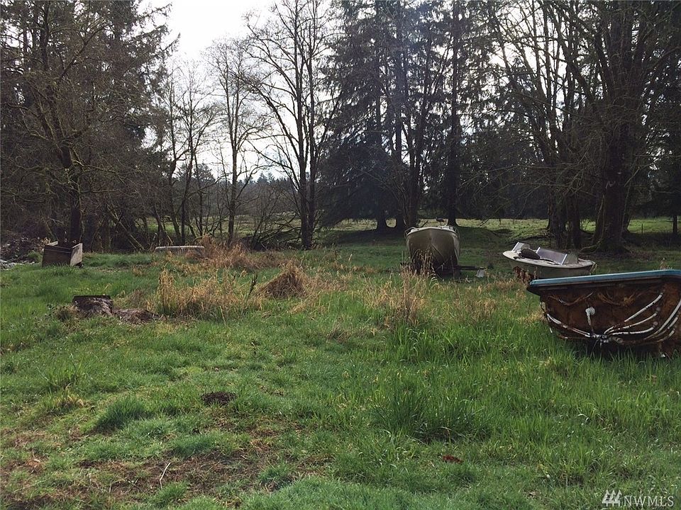 2nd image of 481 Coma Rd